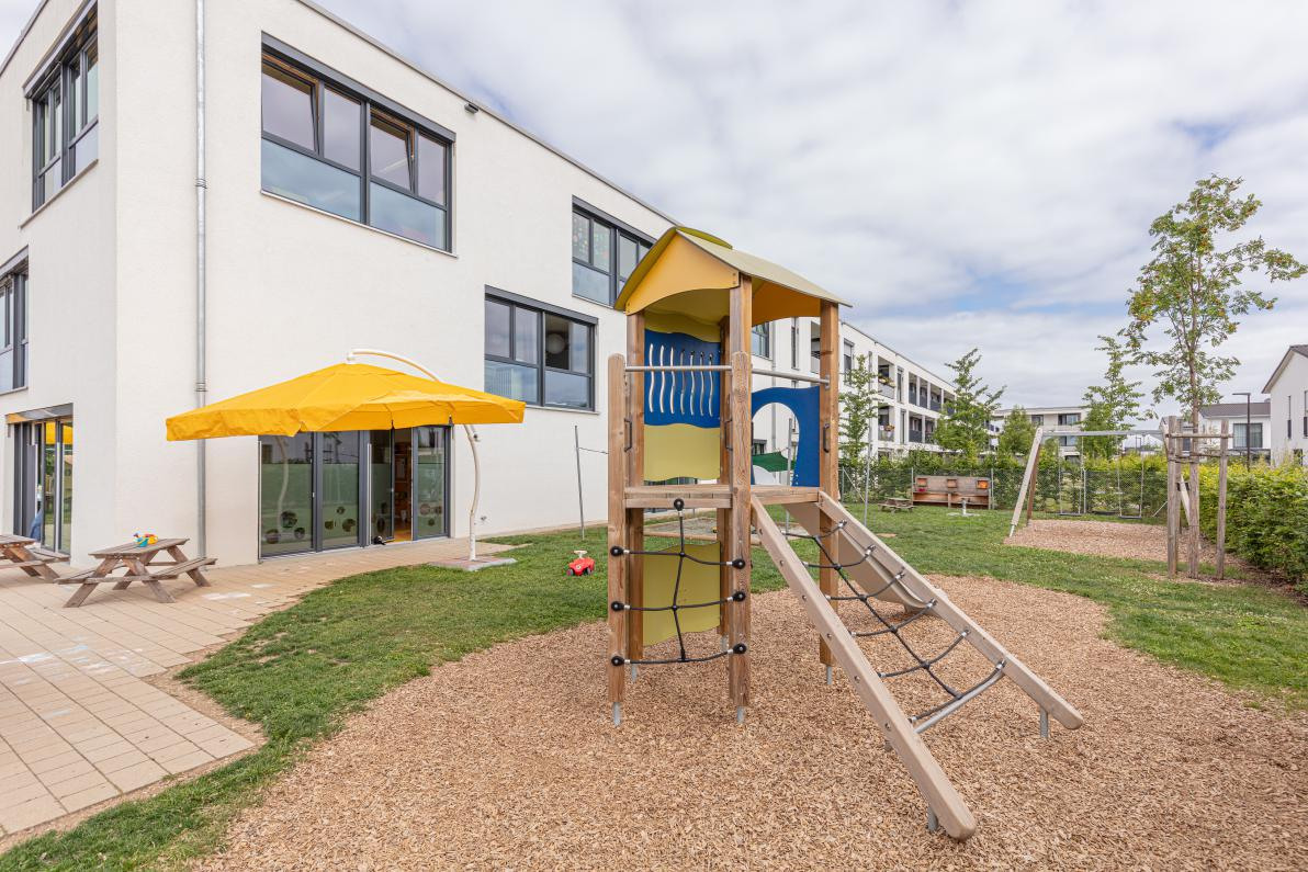 Garten für die Kindergartenkinder der Denk mit Kita Poing